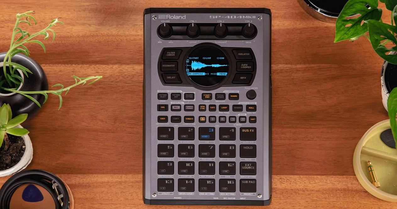 新品・未開封 Roland SP-404MK2 MKII ローランド サンプラー+stbp.com.br