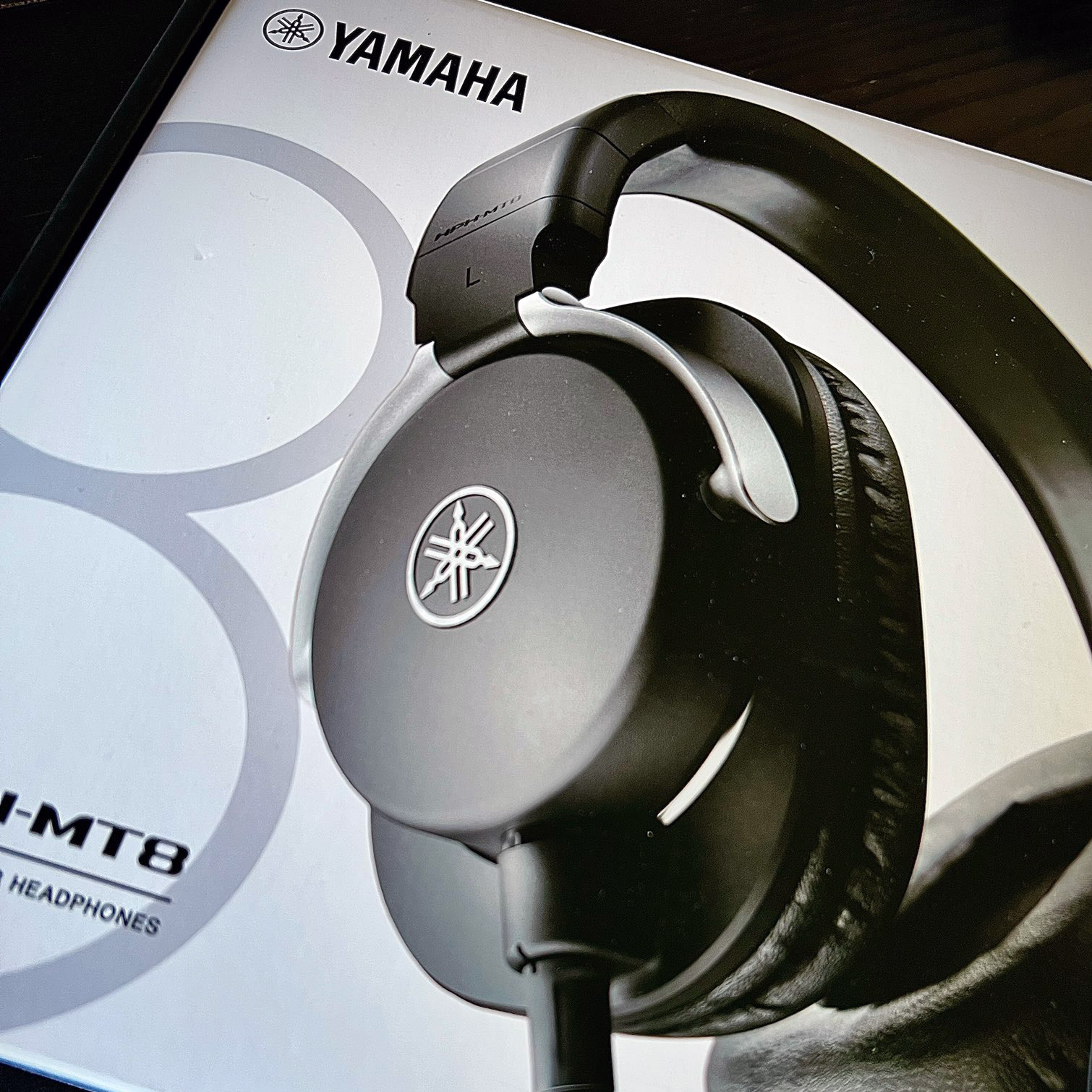 YAMAHA HPH-MT8 – あの評判のいいモニターヘッドフォン、買いました