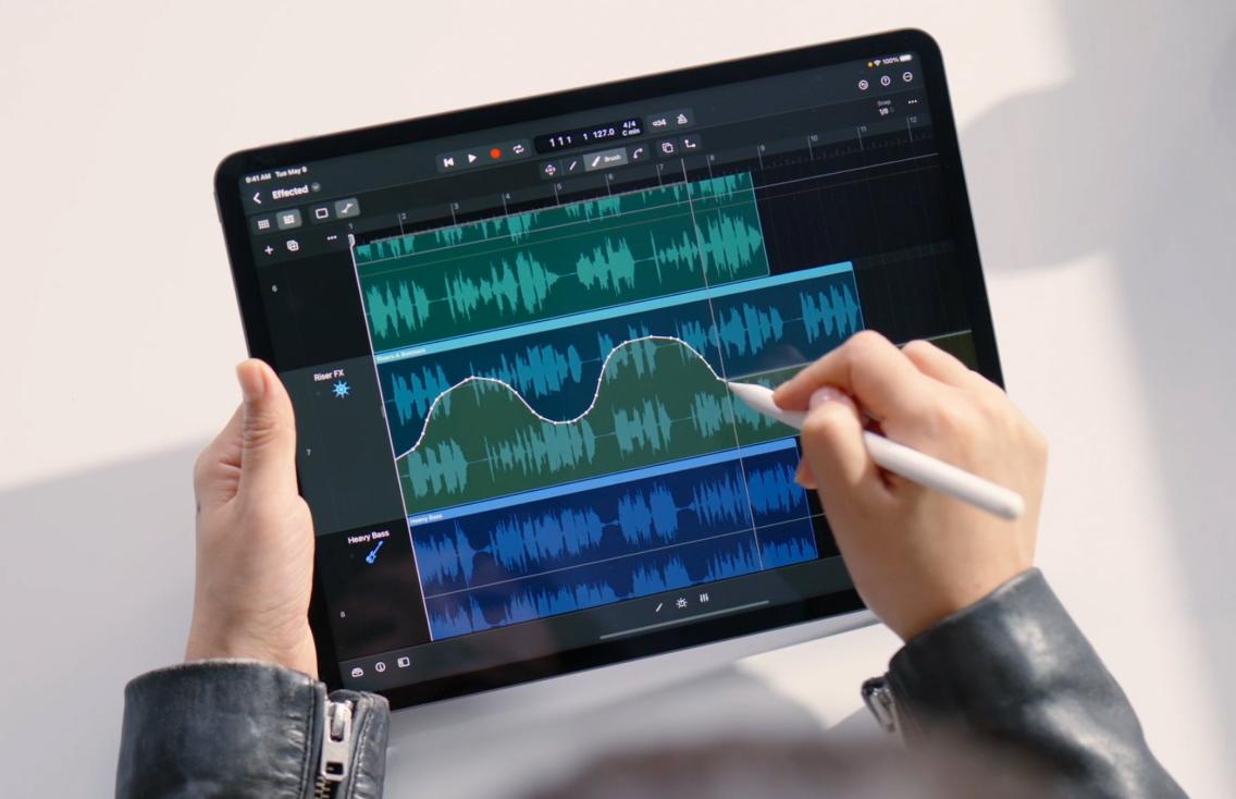 Apple Pencil で波のようなオートメーションを書くことは実際にはまずない